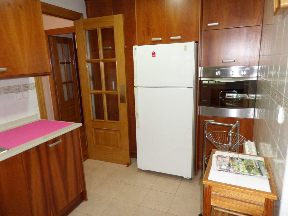 Piso de alquiler en Infante Juan Manuel (2)